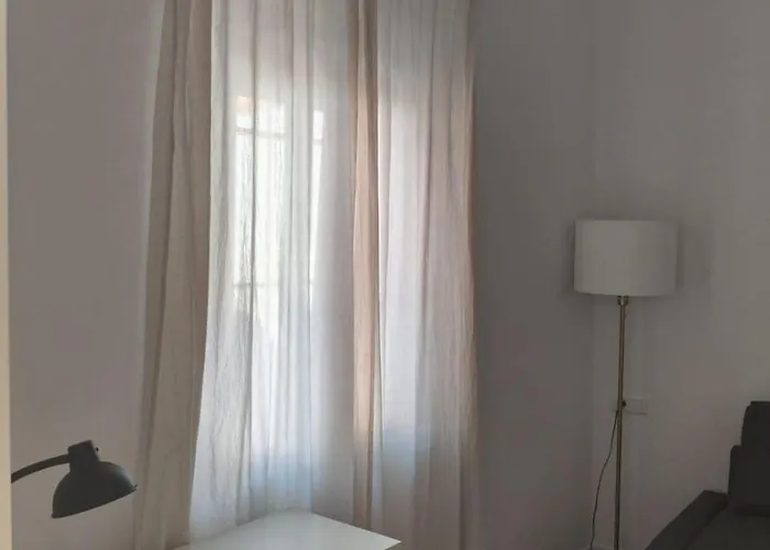 Casa Con Patio A 5 Min De La Playa - El Palo Málaga